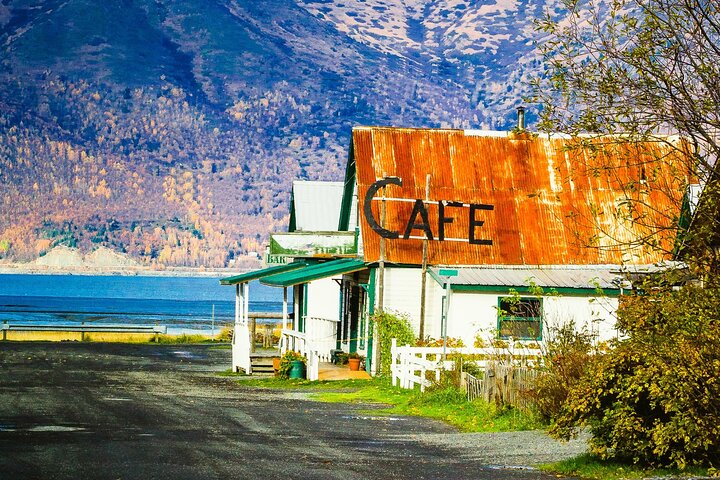 Alaska Road Trip : Anclaje, Seward, Homero & Denali Audio Tour