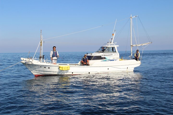 Une expérience de pêche en mer dans l'océan au plus près d'outre-mer
