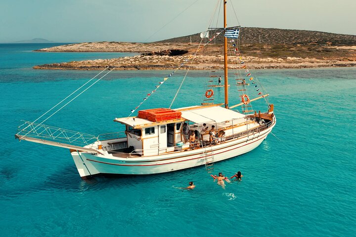 Crucero de medio día por Paros Antiparos y Despotiko