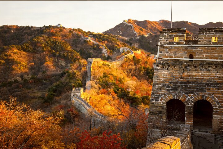 Viagem Privada a Zhengzhou na Grande Muralha de Mutianyu pelo Trem-bala