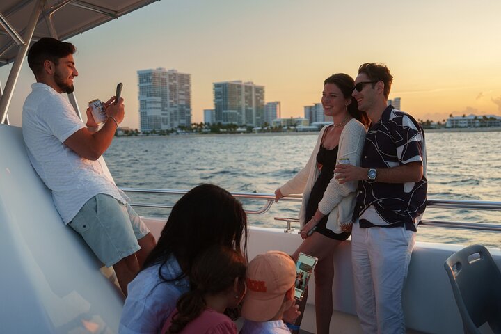 Hoteller i nærheden af Fort Lauderdale Ocean and Intracoastal Sunset Cruise