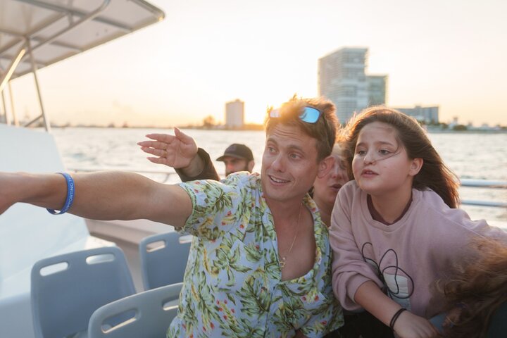Hoteller i nærheden af Fort Lauderdale Ocean and Intracoastal Sunset Cruise