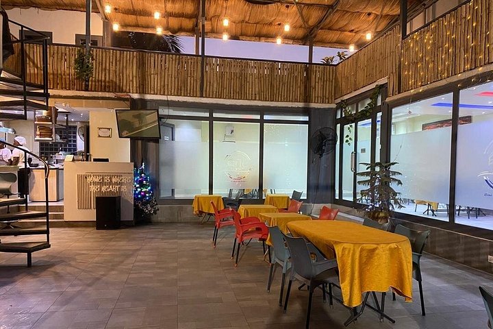 Ghanaian Food Tasting Experience with Music and Drinks