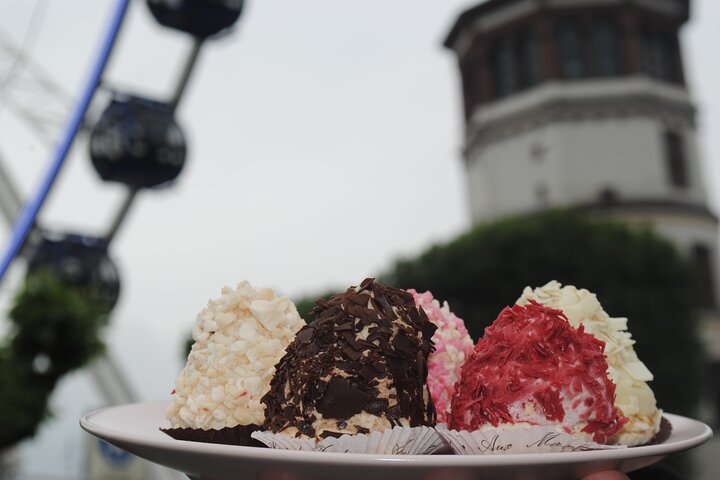 Tour to the sweetest treats in Düsseldorf with tastings