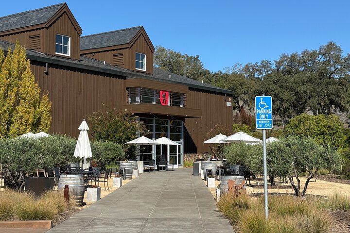 "Fabulous Private Wine Tour of Napa & Sonoma for 2 to 5 People"
