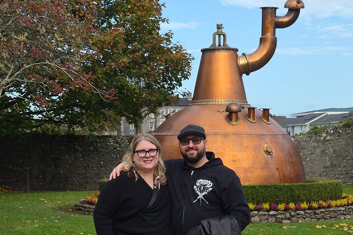 Tour privado, Castillo de Blarney, destilería Jameson y Cobh.
