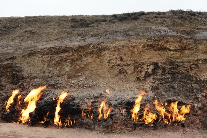 Gobustan, Mud Volcanoes, Fire Temple, Fire Mountain Private Tour
