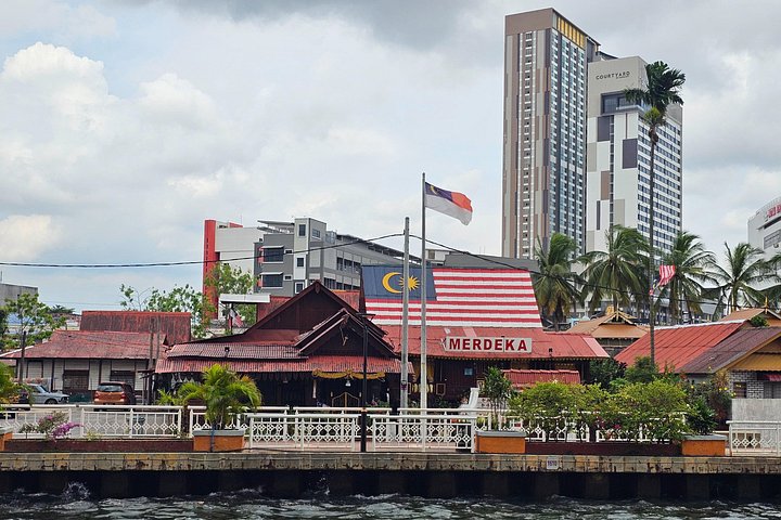 Melaka Meals Food Tour with 15+ Tastings