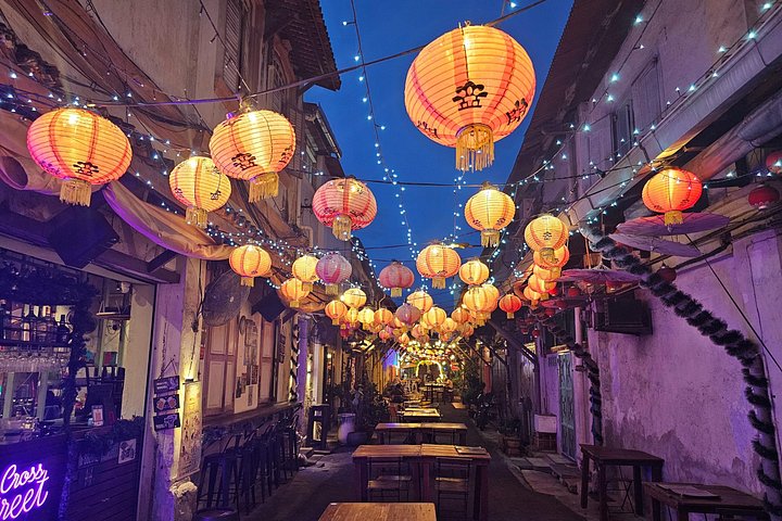 Melaka Meals Food Tour with 15+ Tastings