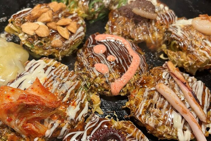 Osaka Namba Food Tour: Small-Group with Flexible Ordering