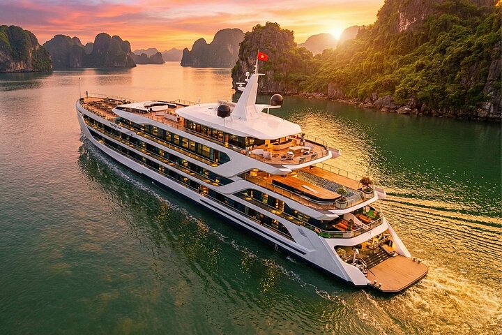 2D1N Elite Lan Ha Bay & Ha Long Bay kryssning med infinitypool