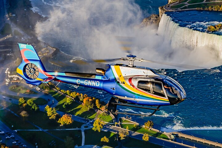 Tour a las Cataratas del Niágara Canadá : Helicóptero, crucero en barco & viaje