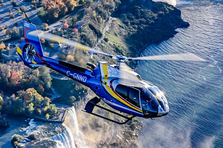 Tour a las Cataratas del Niágara Canadá : Helicóptero, crucero en barco & viaje