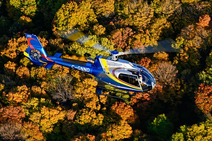 Tour a las Cataratas del Niágara Canadá : Helicóptero, crucero en barco & viaje