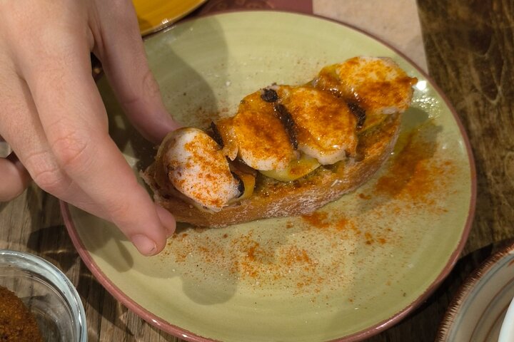 Santiago Food Tour Tapas Boissons et délices avec un local