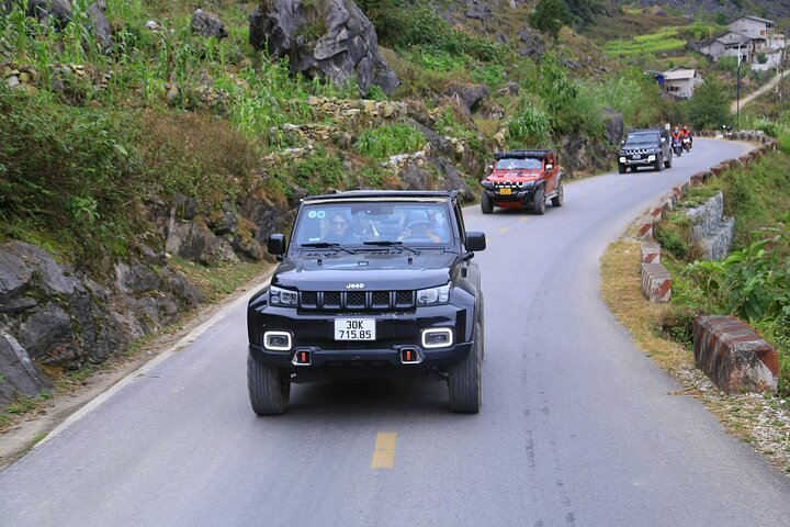 Ha Giang Open Air Jeep 3 giorni 2 notti fuori dai sentieri battuti