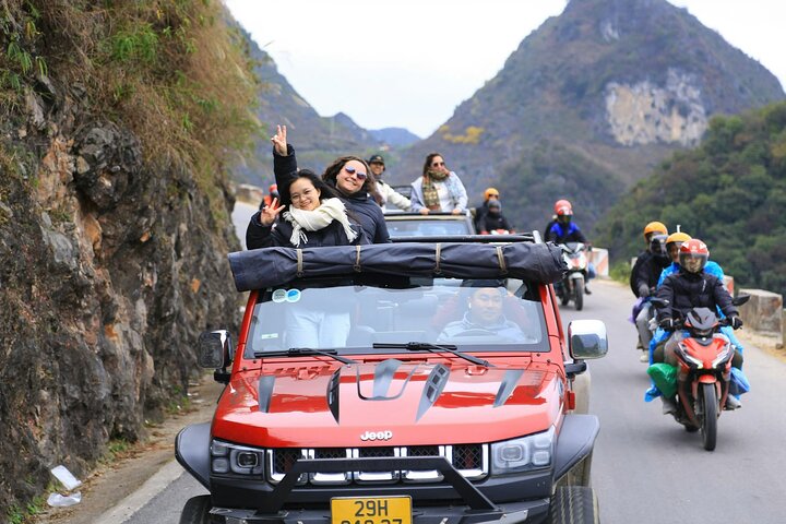 Ha Giang Open Air Jeep 3 giorni 2 notti fuori dai sentieri battuti