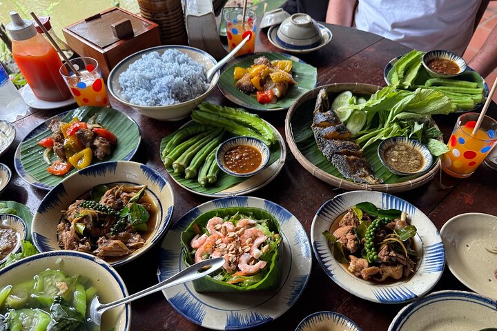 Ben Tre Mekong Zig Zag: Skoter, segelbåt och mat (hel dag)
