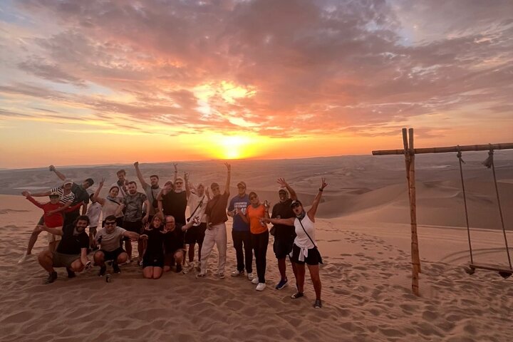 Från Ica eller Huacachina: Buggy- och sandboardtur med solnedgång