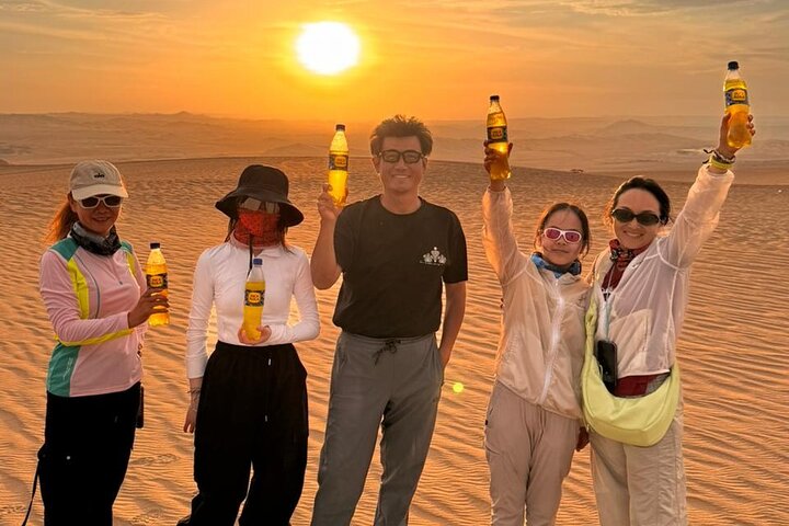 Från Ica eller Huacachina: Buggy- och sandboardtur med solnedgång
