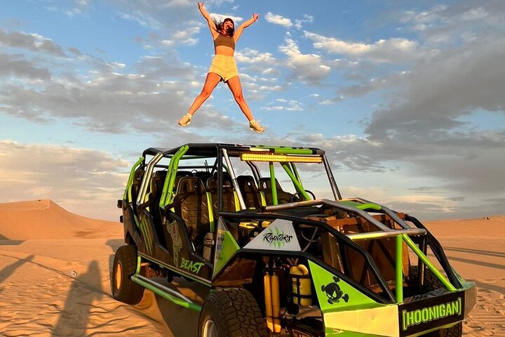 Från Ica eller Huacachina: Buggy- och sandboardtur med solnedgång