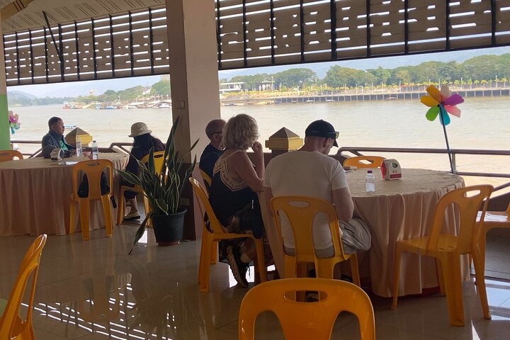 Gyllentriang Thailändsk Myanmar Laos gräns Khongfloden Gamla staden