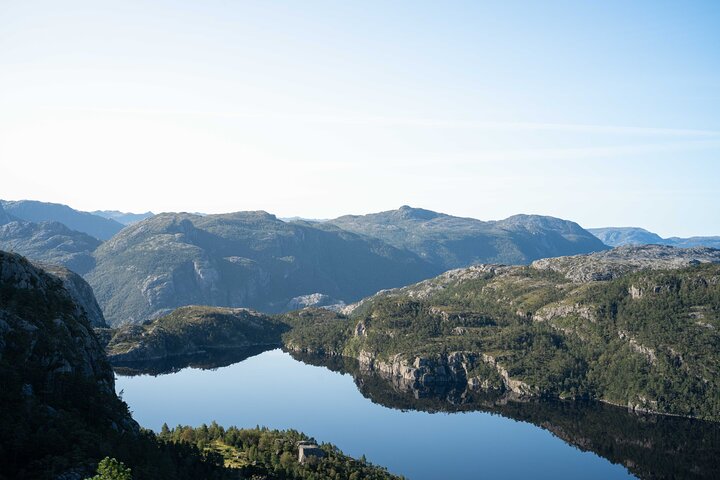 Preikestolen | Kanzelfelsen - Wanderung mit Fachkundiger Tourleiter