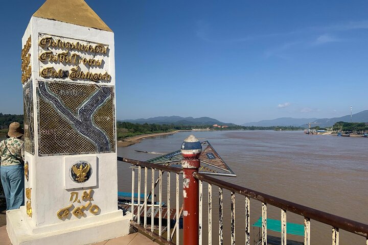 Gyllentriang Thailändsk Myanmar Laos gräns Khongfloden Gamla staden