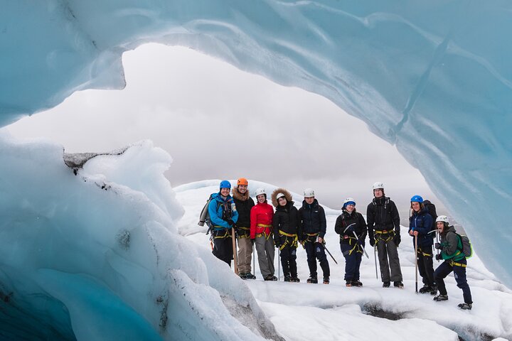 Sólheimajökull Glacier Hike - Aventura en hielo azul para grupos pequeños