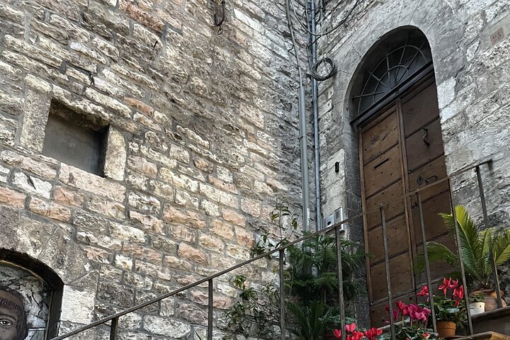 Hotell i nærheten av Three Saints, St. Carlo, Francis & Clare Walking Tour
