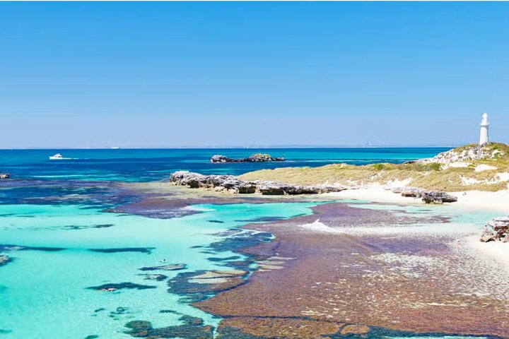 Excursão Pública > Wadjemup Tour Rottnest Island E Bike Adventure
