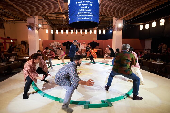 Osaka Sumo Experience : Live Show, Probieren Sie Sumo, Kimono & Hot Pot Meal