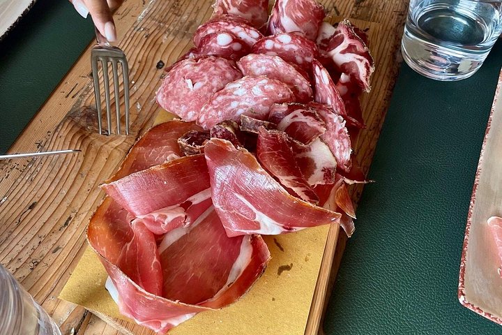 Recorrido privado a pie por Montepulciano con cata de vinos