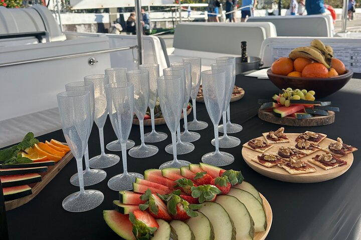 Tour in barca delle spiagge vergini di Gran Canaria con pranzo