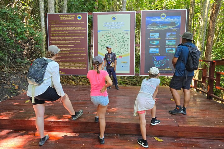 Island Hopping, Hike & Schnorchel Semporna Tun Sakaran Marine Park