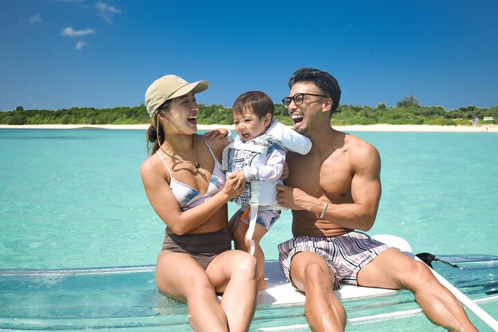 Miyakojima 《Chartered》》With drone photography|Clear SUP & Sea Turtle Snorkel Tour|No additional charge|Full refund guarantee|Free rental and photography