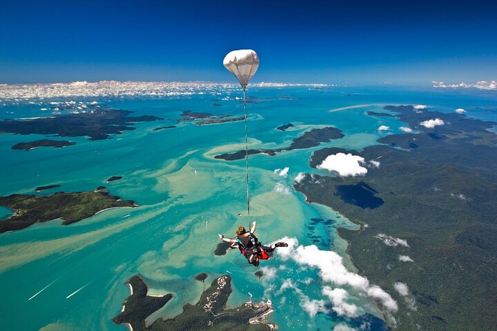 Restauranter i nærheten av Airlie Beach Tandem Skydive Over the Whitsunday Islands