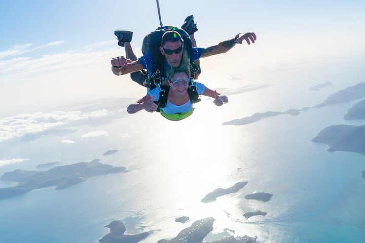 Restauranter i nærheten av Airlie Beach Tandem Skydive Over the Whitsunday Islands