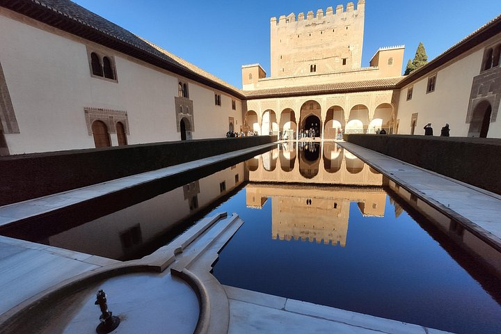 Privat rundtur till Alhambra i Granada från Sevilla