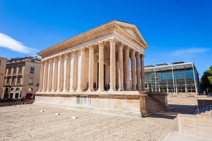 Hello Nîmes : Privado 2 - Hora Intro Paseo por la ciudad con guía local
