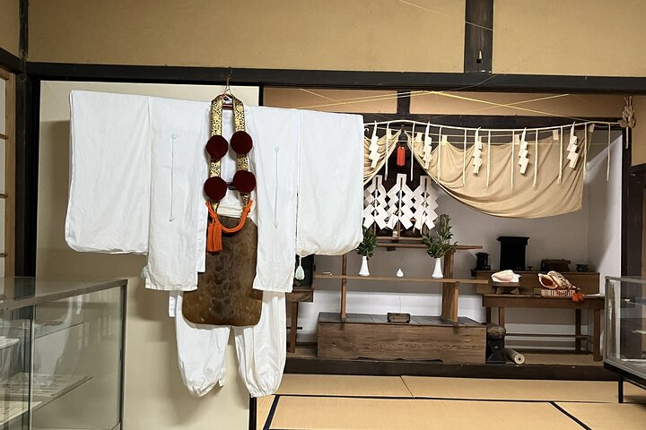 Randonnée de pèlerinage en montagne sacrée du mont Hiko et histoire de Yamabushi