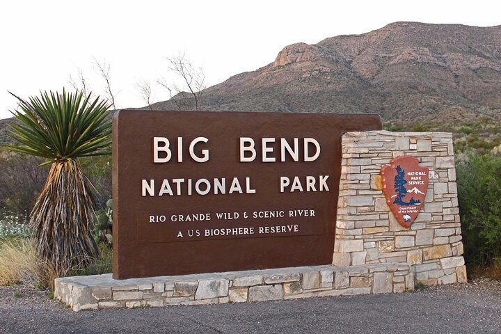 Paquete de audio GPS para conducir Big Bend y Guadalupe (2 tours)