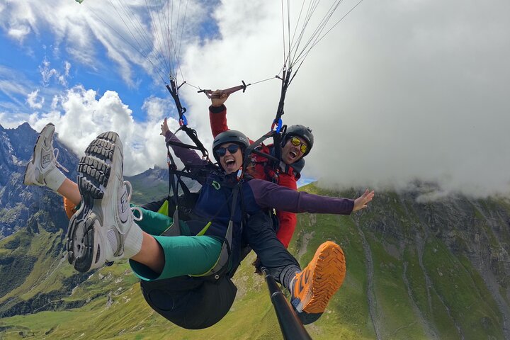 Mürren-Lauterbrunnen : vols panoramiques en parapente tandem