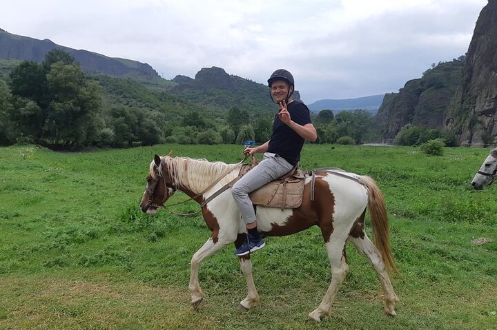 Reittour durch den Dzoraget Canyon