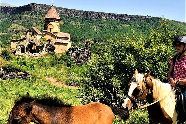 Reittour durch den Dzoraget Canyon