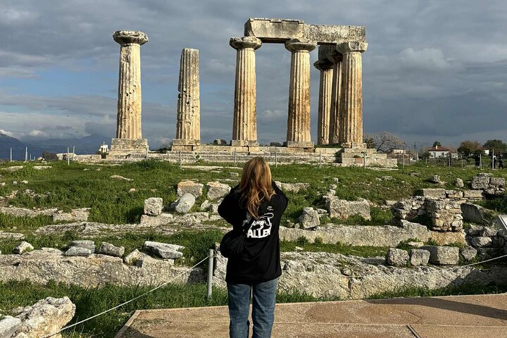 Excursión al antiguo Corinto de Atenas con entradas parada en la playa y recogida