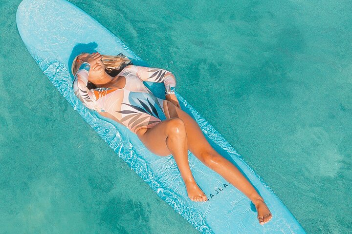 Tour privato in barca Antibes & Billionaire bay - Rilassati, nuota e fai snorkeling
