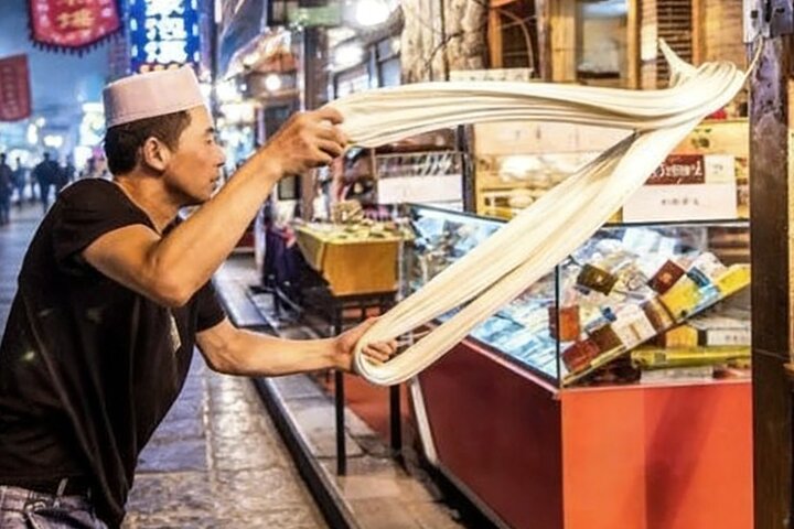 Passeggiata guidata in strada musulmana di Xi’an con massaggio tradizionale locale