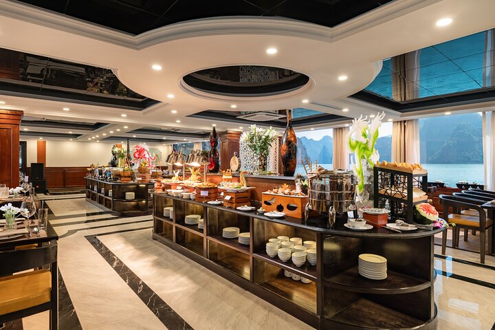 Hera Luxury Cruise - den mest luksuriøse dagstur i Halong Bay