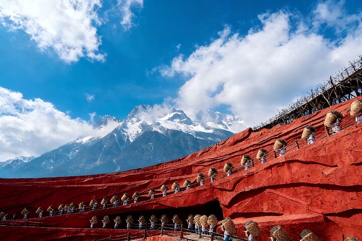 Momenti salienti privati di 2 giorni a Lijiang: centro storico, Snow Mountain, spettacolo e altro